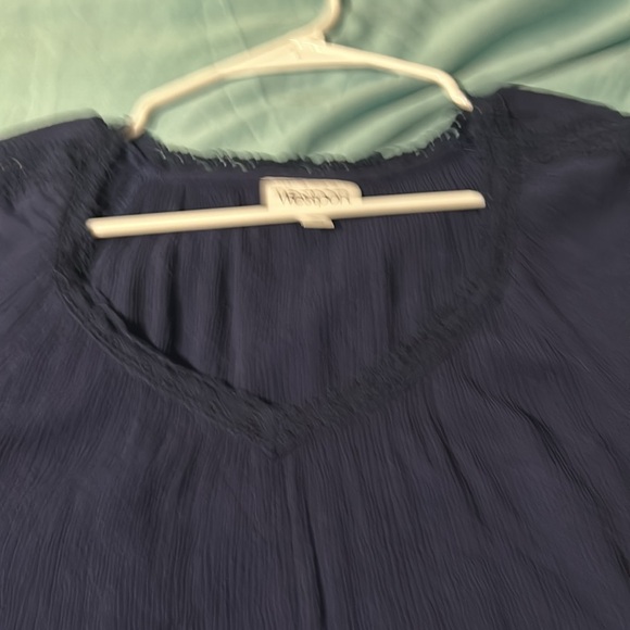 Westport 2X rayon blue cold shoulder lace tunic. Good condition. Pretty. Nice - Picture 6 of 11